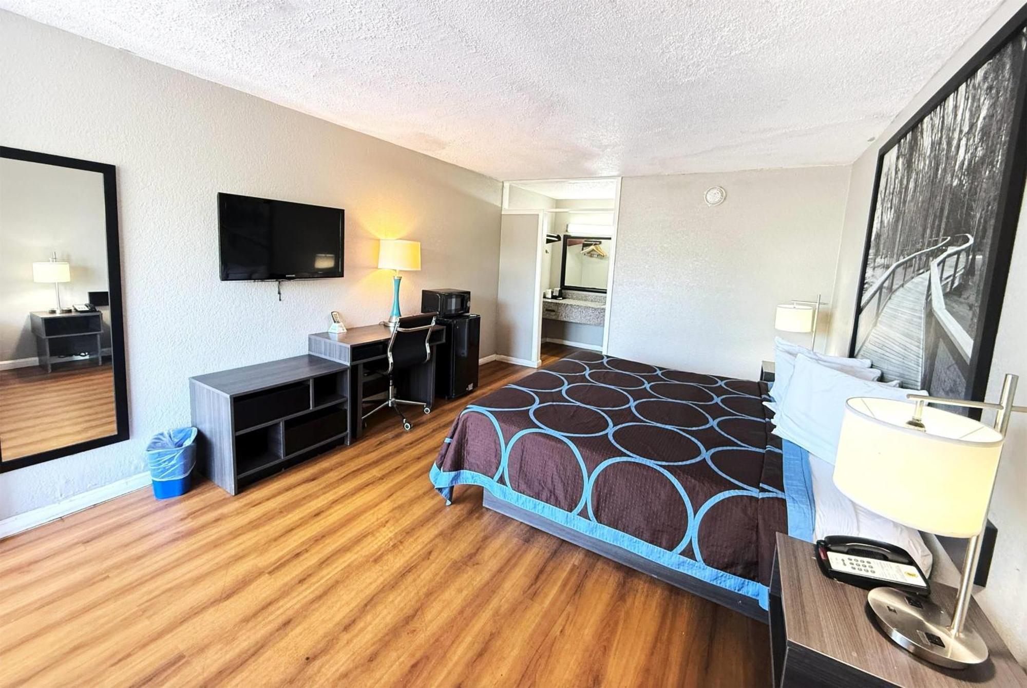 Super 8 By Wyndham Hardeeville - Savannah North Екстериор снимка